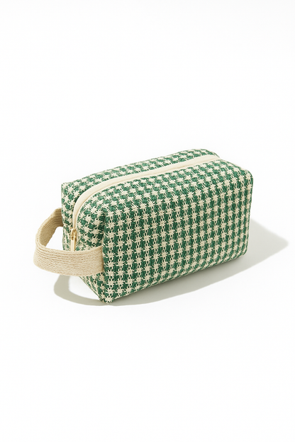 Akhirah Wristlet- Green and White