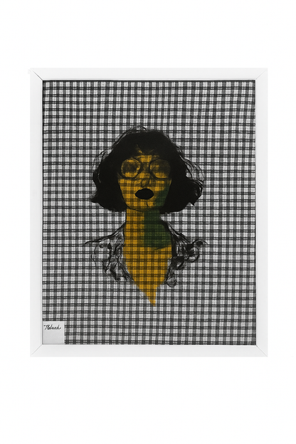 Akhirah It Girl Art Frame- Black and White